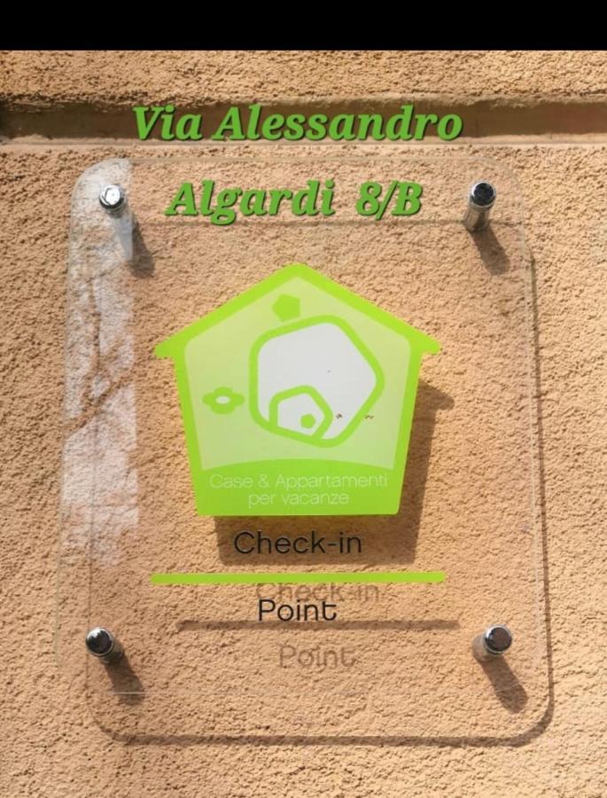Via Agucchi & Via Emilia Apartments Bologna Exterior foto