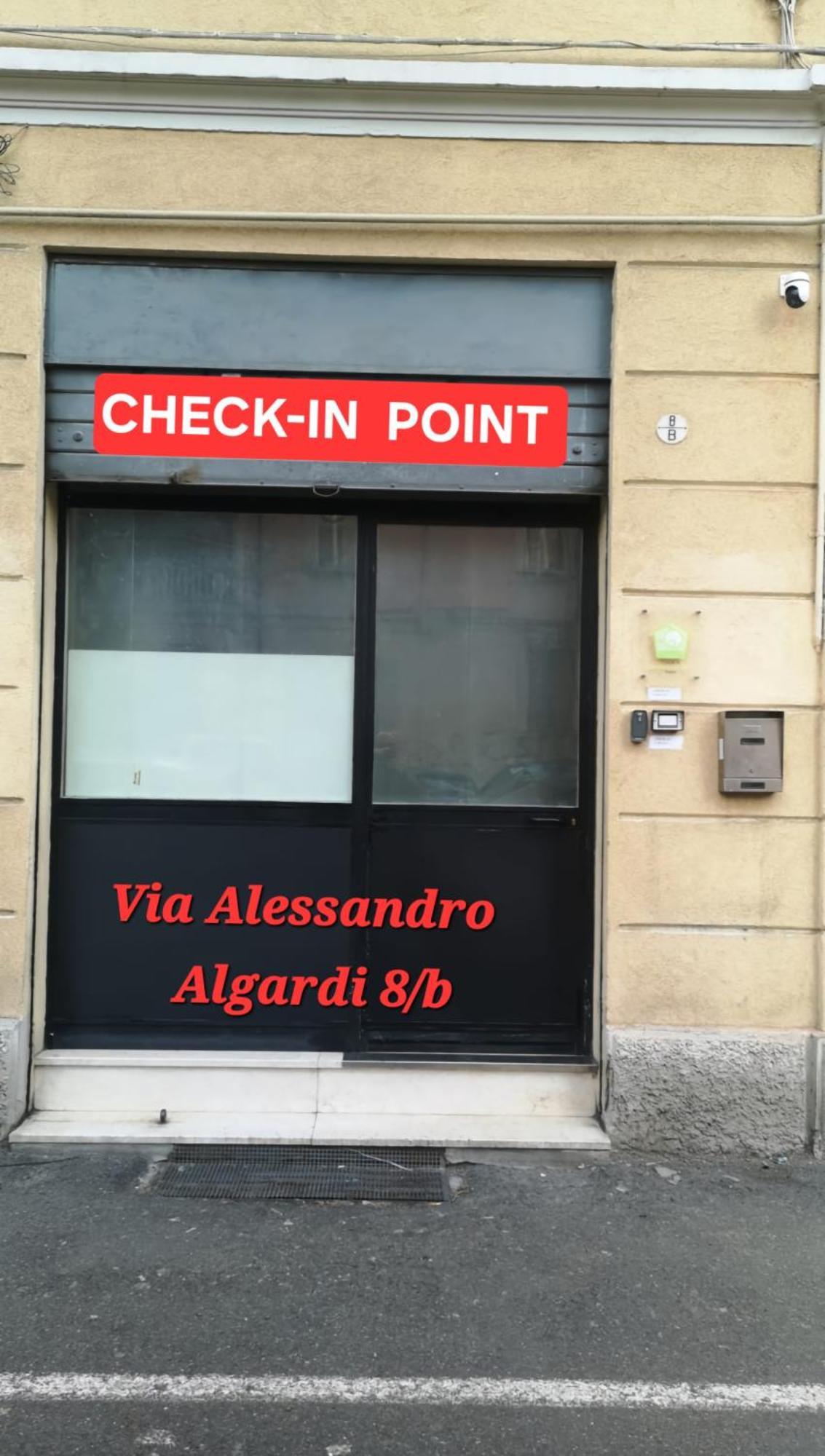 Via Agucchi & Via Emilia Apartments Bologna Exterior foto